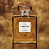 IL PROFUMO CHANEL N.5 COMPIE 100 ANNI!